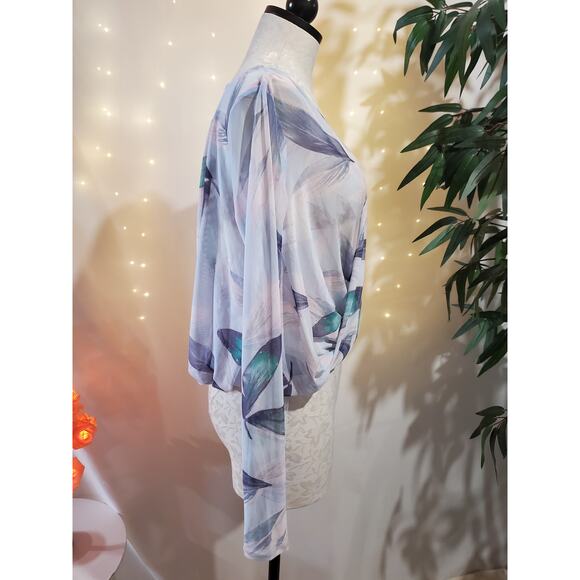 Fabletics Treva Long-Sleeve Mesh Surplice Draped Feather Top Women's Size XS - Picture 5 of 10